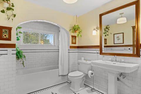 $375,000 | 351 South Madison Street, Evansville, WI 53536