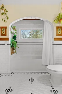 $375,000 | 351 South Madison Street, Evansville, WI 53536