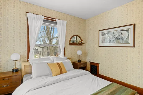 $375,000 | 351 South Madison Street, Evansville, WI 53536