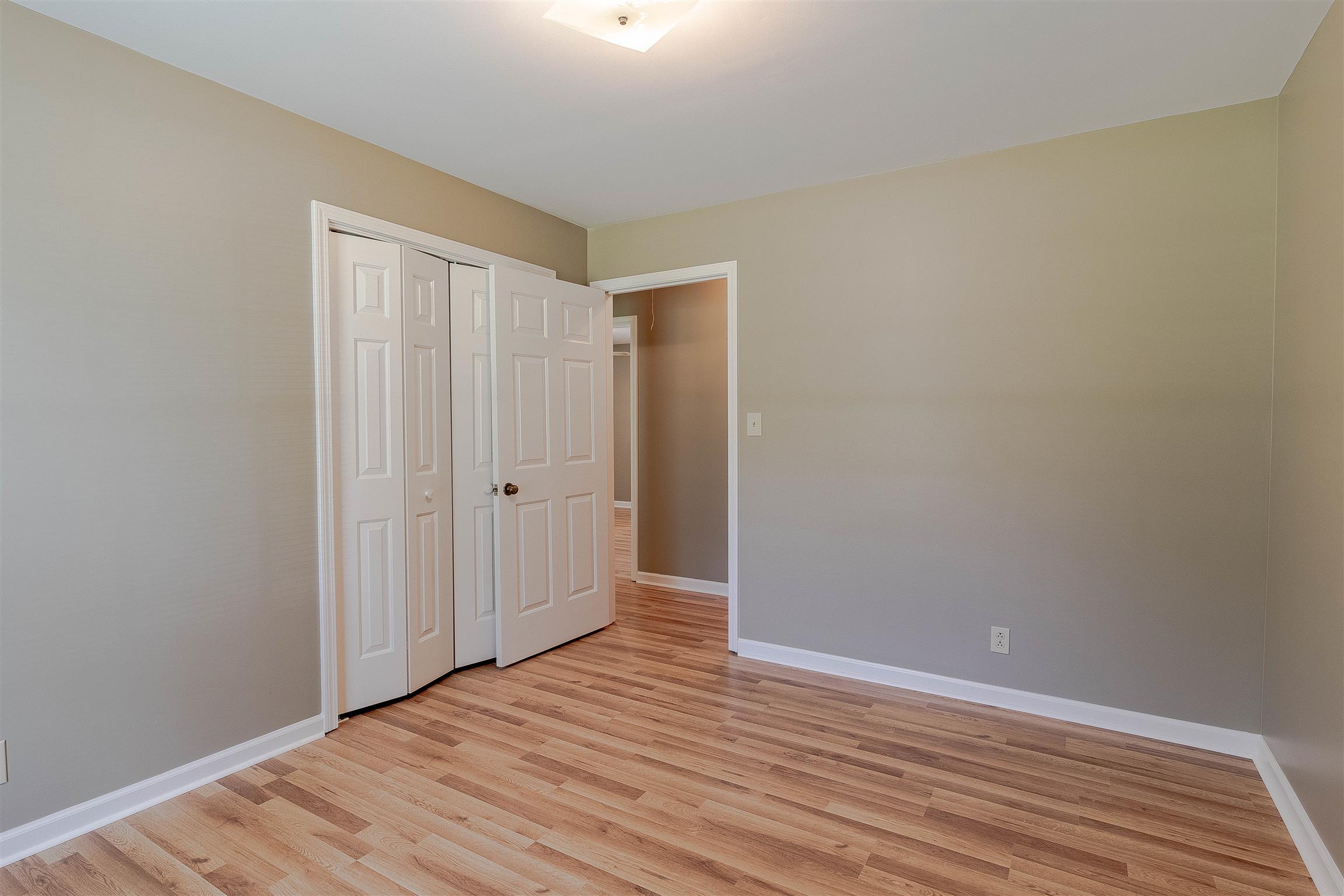 118 Hawkins Road Clarksville, TN 37040 - Photo 14 of 30 Gallery Image 14