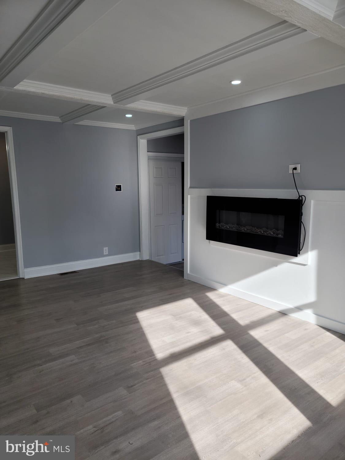 135 North Harrison Road Sterling, VA 20164 - Photo 41 of 73 FAMILY ROOM