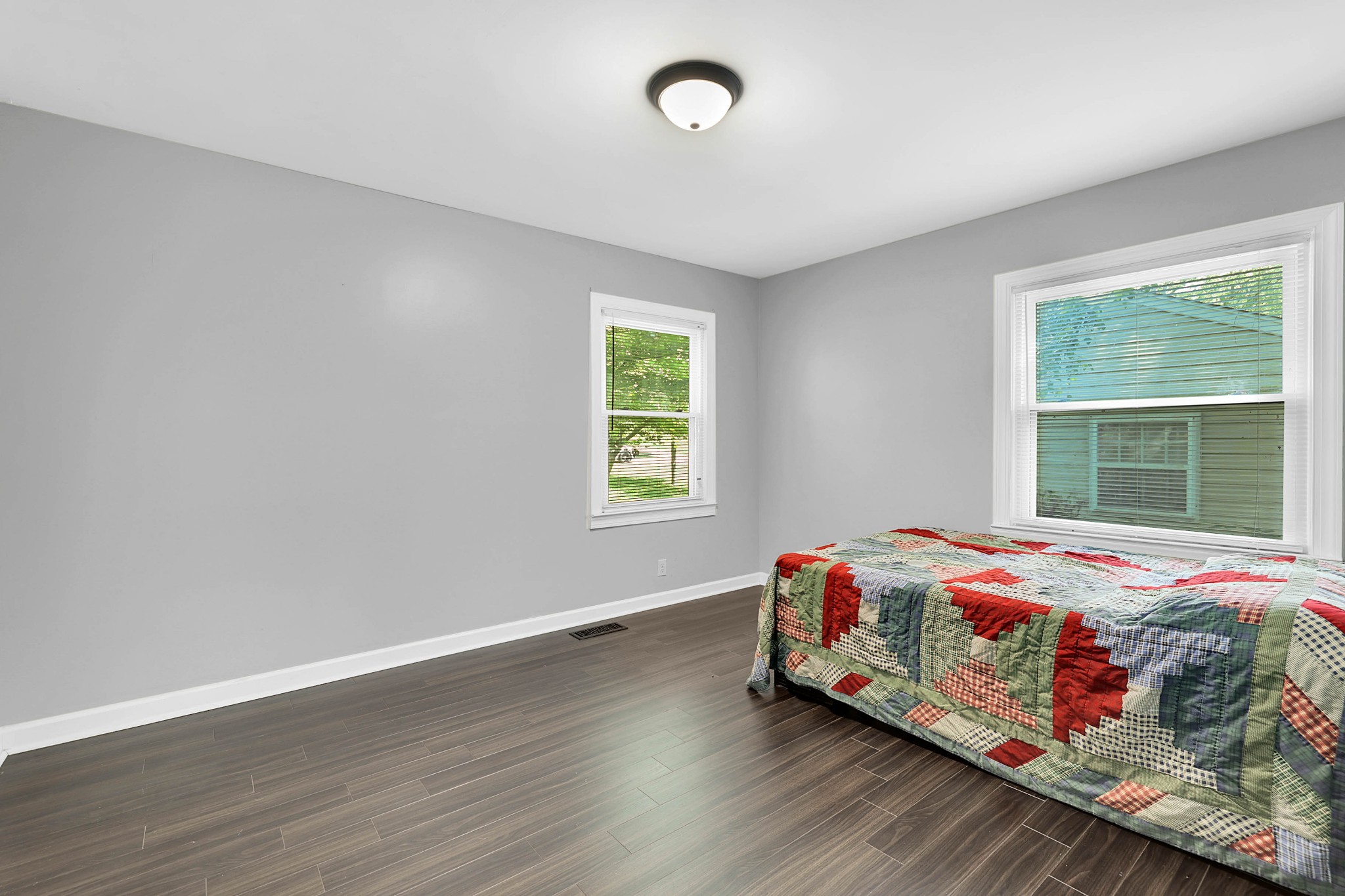 2812 Hastings Road Nashville, TN 37214 - Photo 11 of 32 a room with bed and window