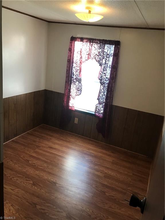 2269 Noahtown Road Thomasville, NC 27360 - Photo 4 of 11