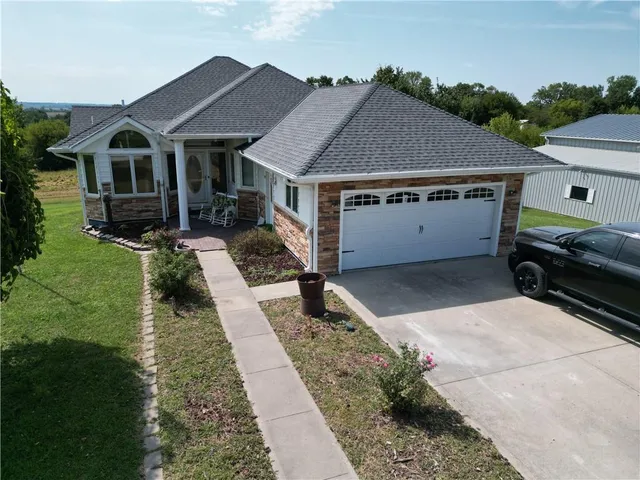 $429,000 | 41759 West 88th Street, Richmond, MO 64085