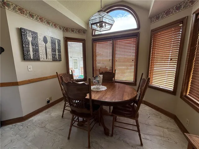 $429,000 | 41759 West 88th Street, Richmond, MO 64085