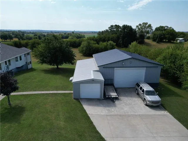 $429,000 | 41759 West 88th Street, Richmond, MO 64085