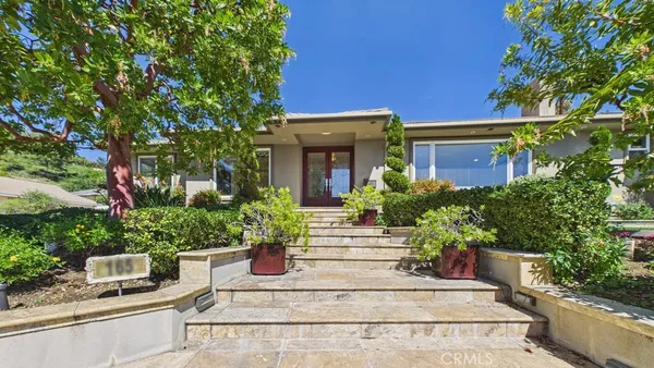 $1,799,000 | 165 Cumberland Road, Glendale, CA 91202