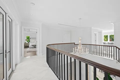 $19,500,000 | 150 Kings Road, Palm Beach, FL 33480