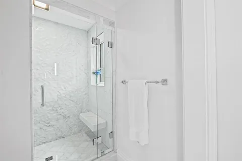 $19,500,000 | 150 Kings Road, Palm Beach, FL 33480