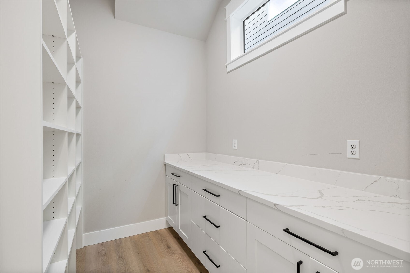 1442 238th Street Southeast Bothell, WA 98021 - Photo 8 of 11 Gallery Image 8