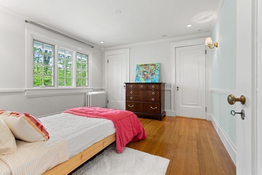 220 Hobart Road Newton, MA 02467 - Photo 16 of 27