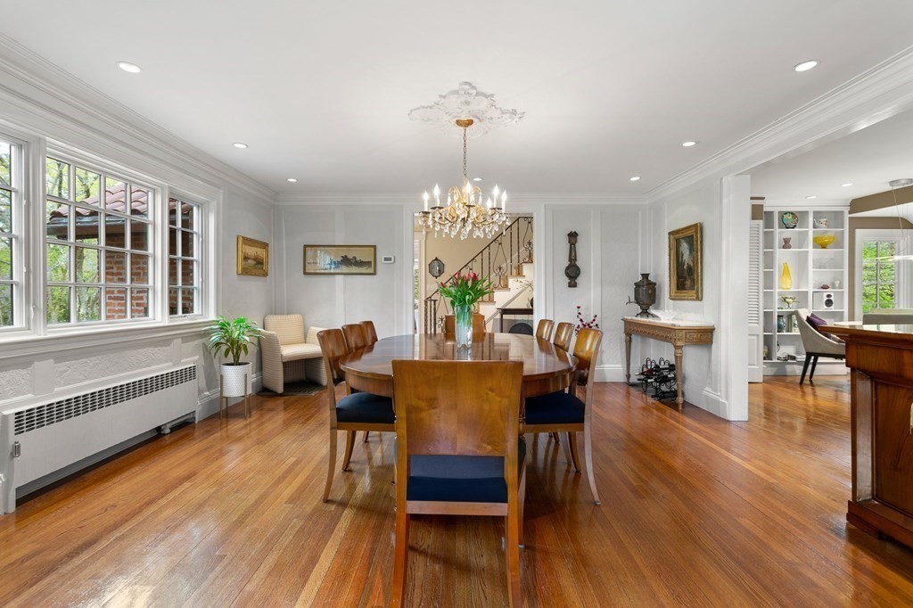 220 Hobart Road Newton, MA 02467 - Photo 6 of 27