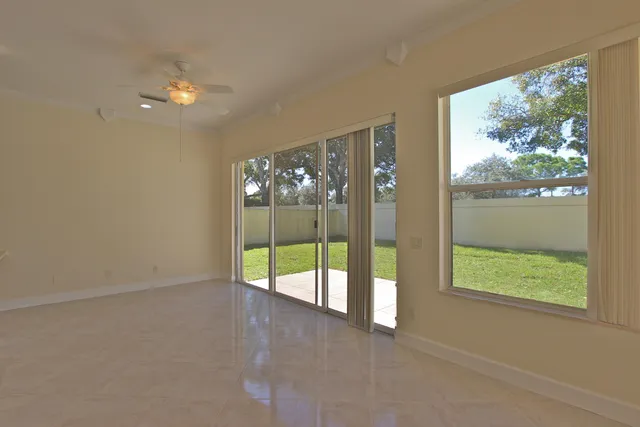 $3,900 | 252 Sussex Circle, Jupiter, FL 33458