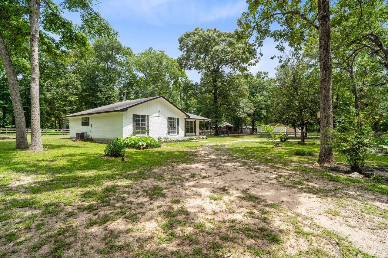 13400 Nicholson Road Conroe, TX 77303 - Photo 3 of 36 Nice Yardage