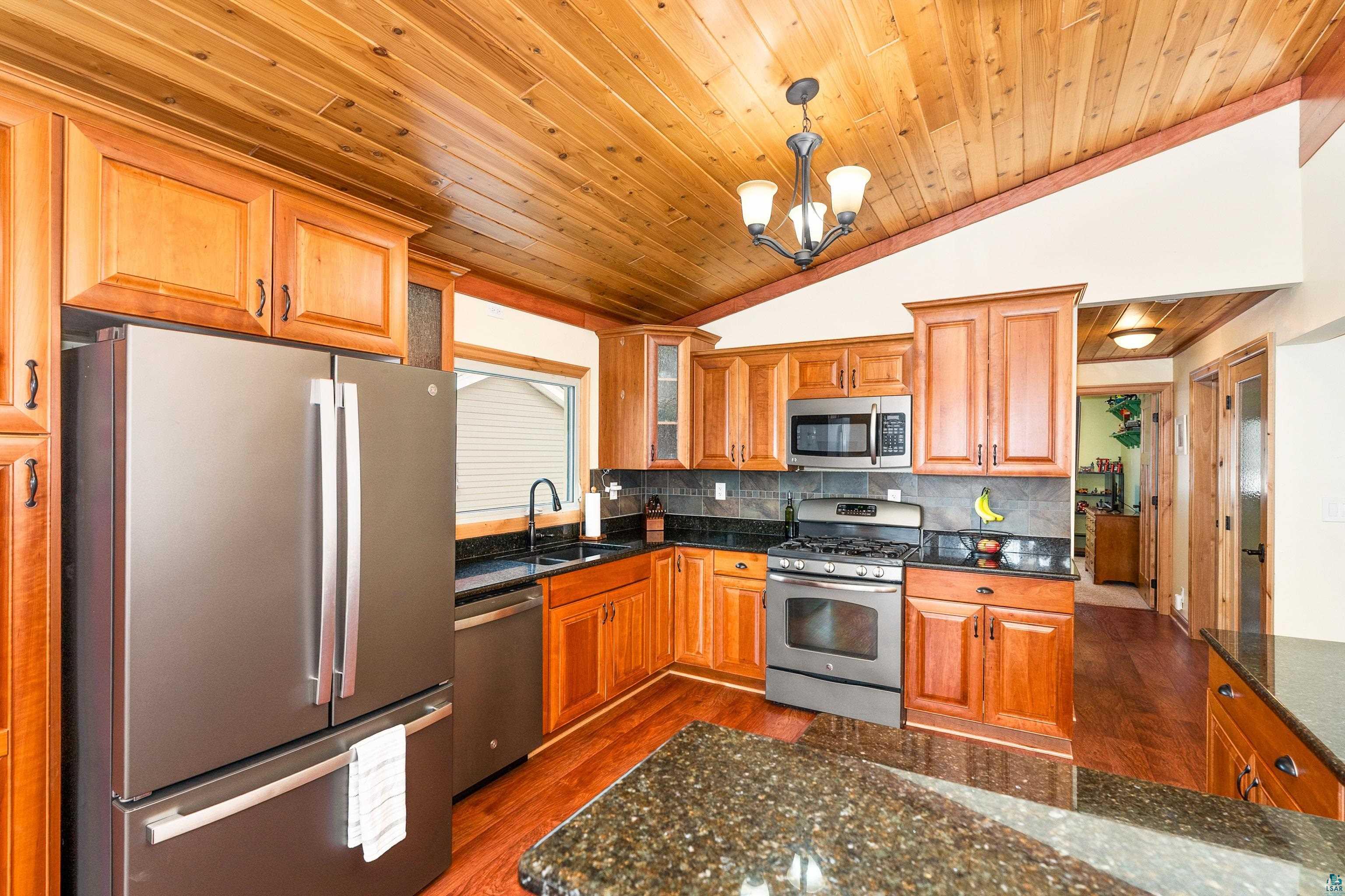 2 Northfield Street Duluth, MN 55803 - Photo 14 of 50