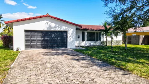 $535,000 | 4005 Northwest 76th Avenue, Coral Springs, FL 33065