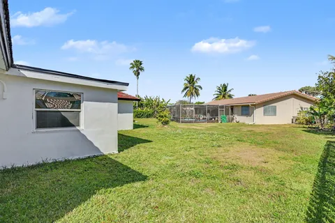 $535,000 | 4005 Northwest 76th Avenue, Coral Springs, FL 33065