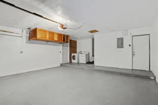 a view of a storage & utility room