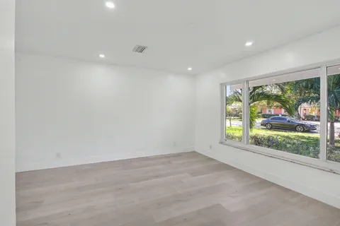 $535,000 | 4005 Northwest 76th Avenue, Coral Springs, FL 33065