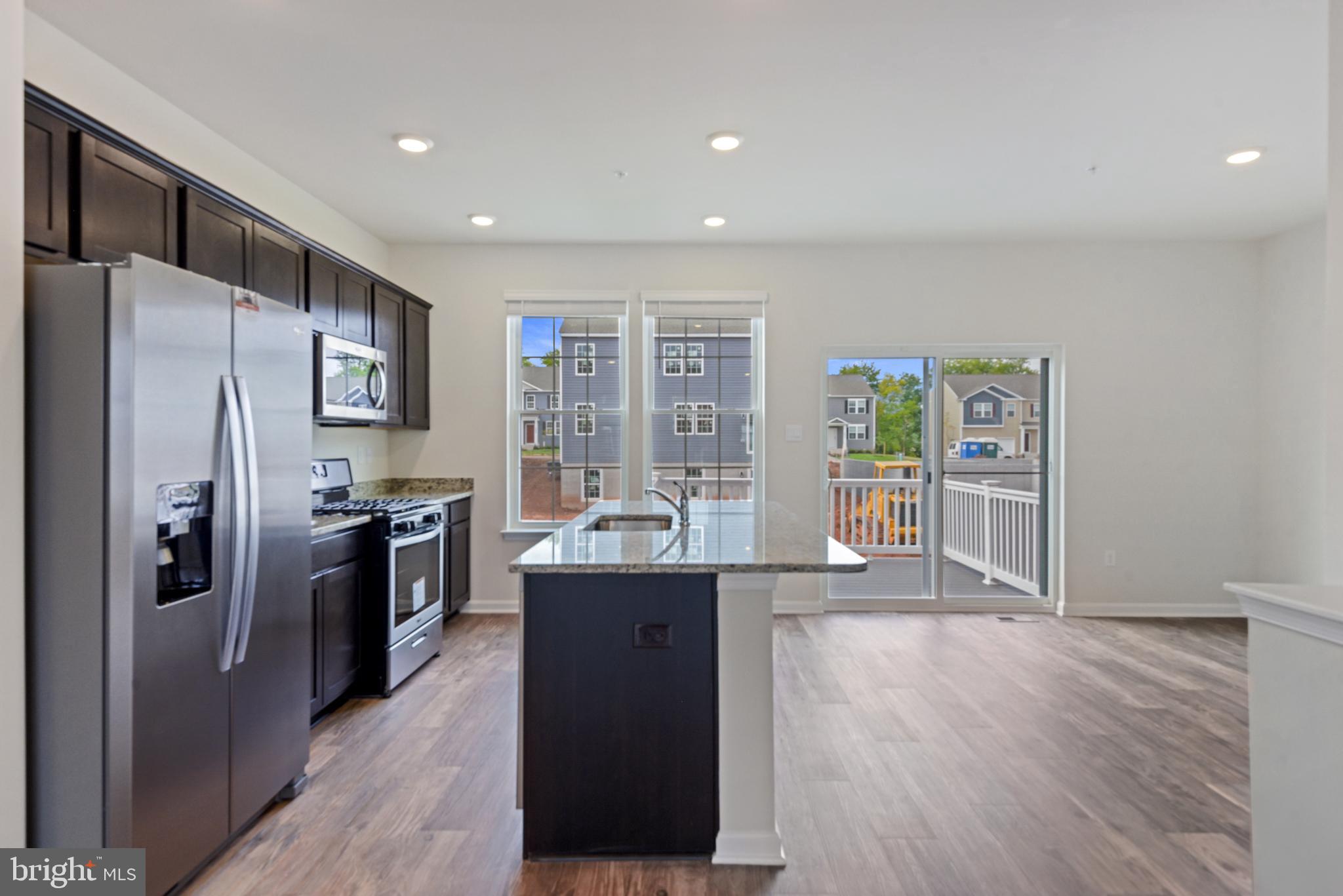 1248 Aires Way Frederick, MD 21702 - Photo 6 of 34