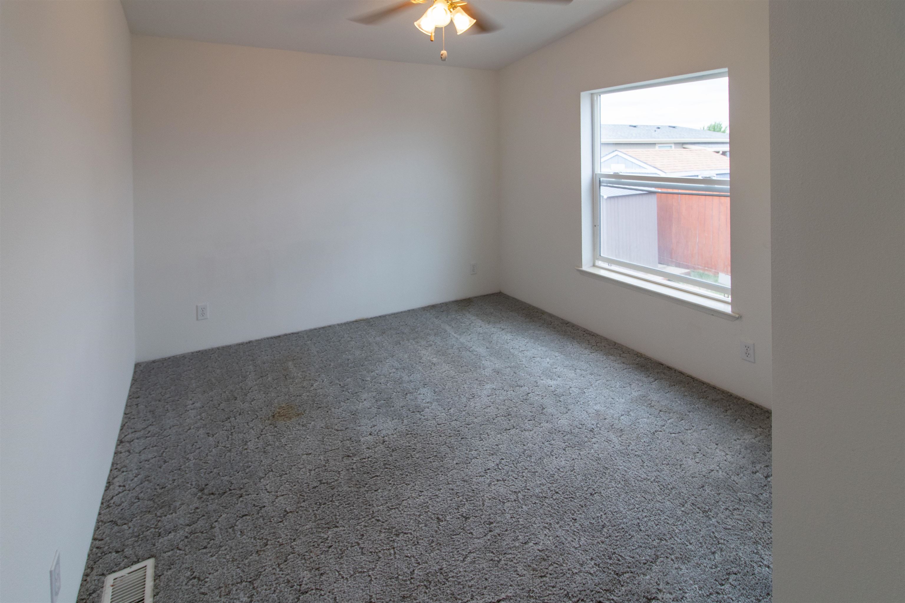 10510 West Richland Road, Unit 80 Cheney, WA 99004 - Photo 21 of 38