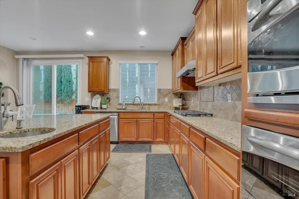 $1,085,000 | 1007 Canterbury Court, Vacaville, CA 95687