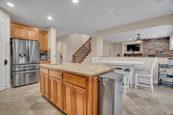 $1,085,000 | 1007 Canterbury Court, Vacaville, CA 95687