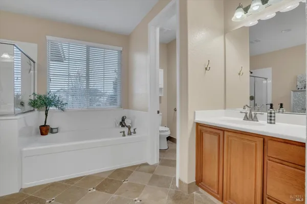 $1,085,000 | 1007 Canterbury Court, Vacaville, CA 95687