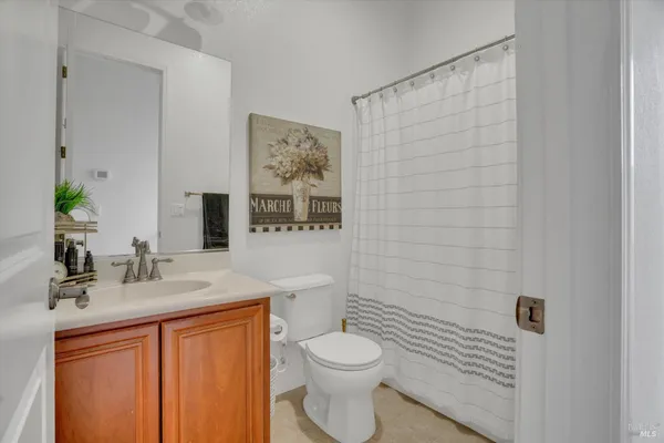 $1,085,000 | 1007 Canterbury Court, Vacaville, CA 95687