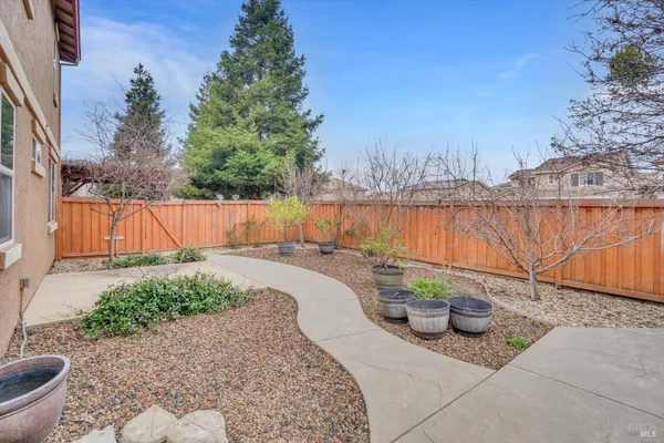 $1,085,000 | 1007 Canterbury Court, Vacaville, CA 95687