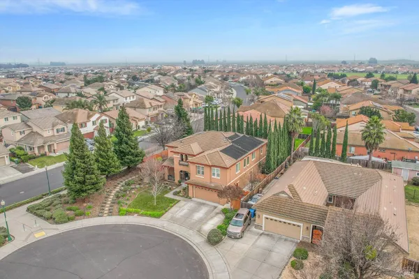 $1,085,000 | 1007 Canterbury Court, Vacaville, CA 95687