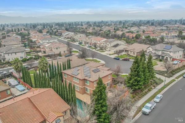 $1,085,000 | 1007 Canterbury Court, Vacaville, CA 95687