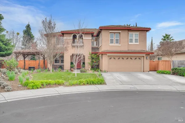 $1,085,000 | 1007 Canterbury Court, Vacaville, CA 95687