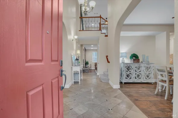 $1,085,000 | 1007 Canterbury Court, Vacaville, CA 95687