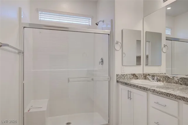 $2,300 | 662 Bellus Place, Henderson, NV 89015