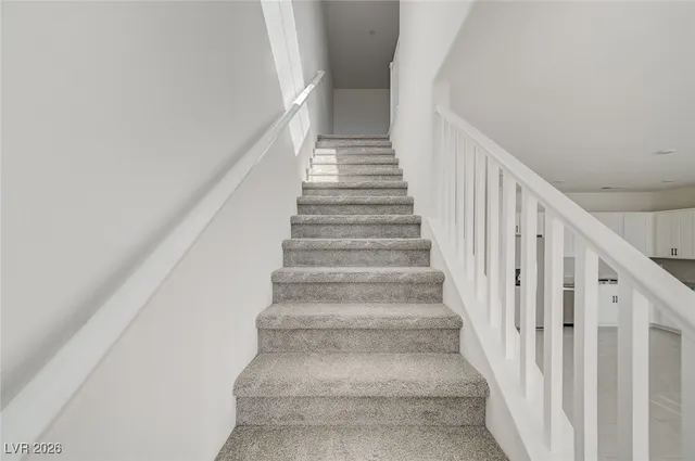 $2,300 | 662 Bellus Place, Henderson, NV 89015