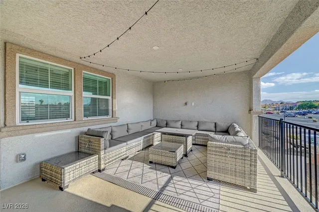 $2,300 | 662 Bellus Place, Henderson, NV 89015