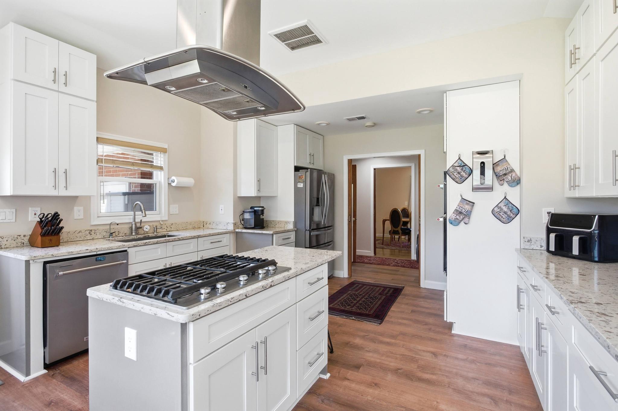 11701 Braddock Road Fairfax, VA 22030 - Photo 15 of 70