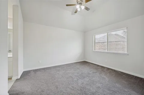 $452,999 | 744 Patriot Lane, Irving, TX 75060