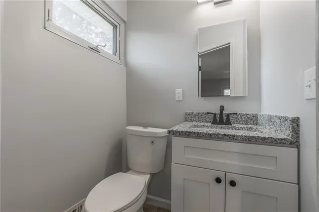 $274,000 | 9109 East 89th Street, Kansas City, MO 64138