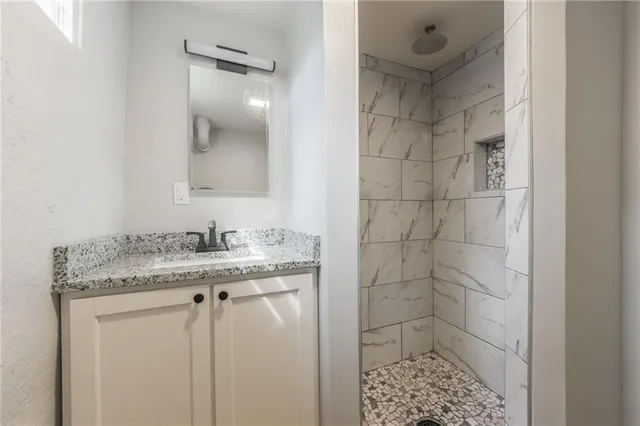 $274,000 | 9109 East 89th Street, Kansas City, MO 64138