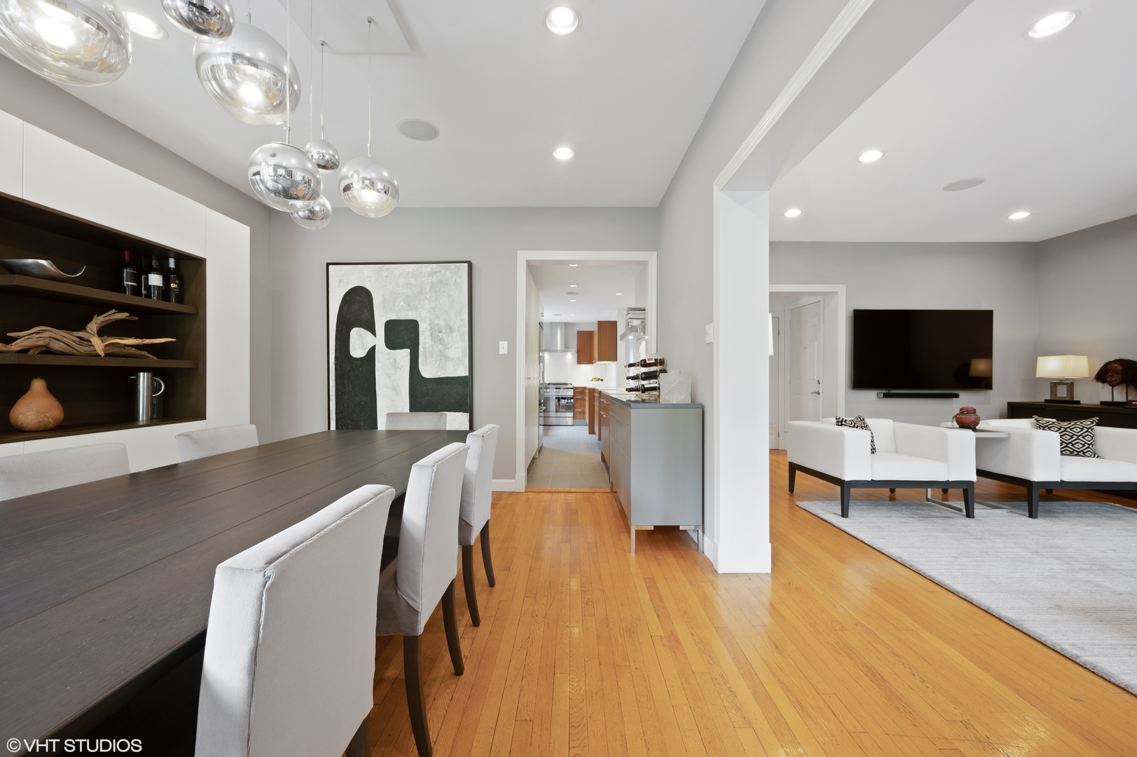 910 West Ainslie Street, Unit 4W Chicago, IL 60640 - Photo 8 of 30