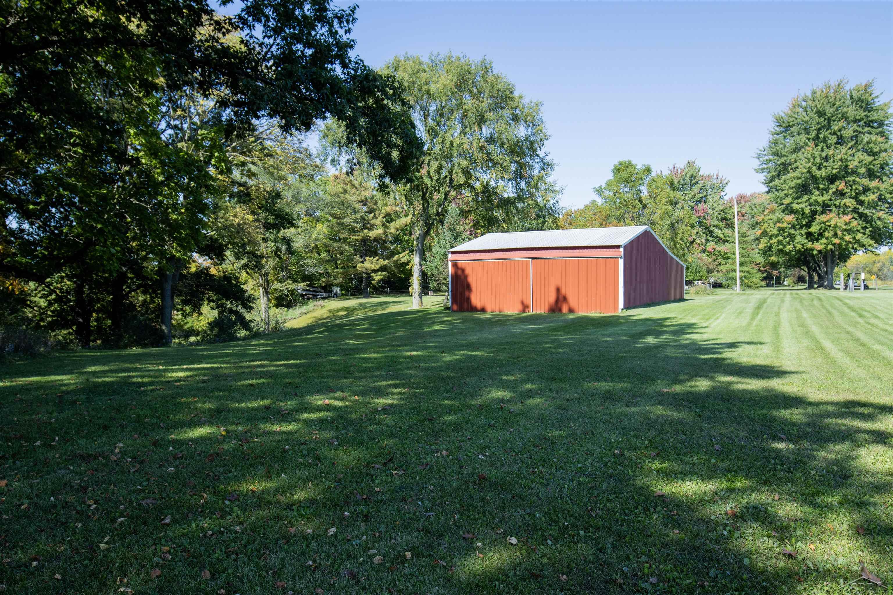 19250 Niver Road Oakley, MI 48649 - Photo 38 of 45 50123857-37.JPG
