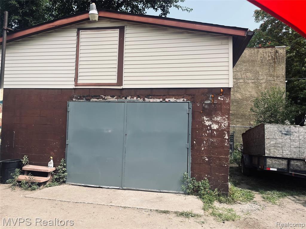 23928 Dequindre Road Warren, MI 48091 - Photo 4 of 4