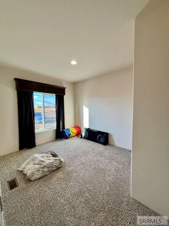 $345,000 | 2987 East 550 North, St. Anthony, ID 83445