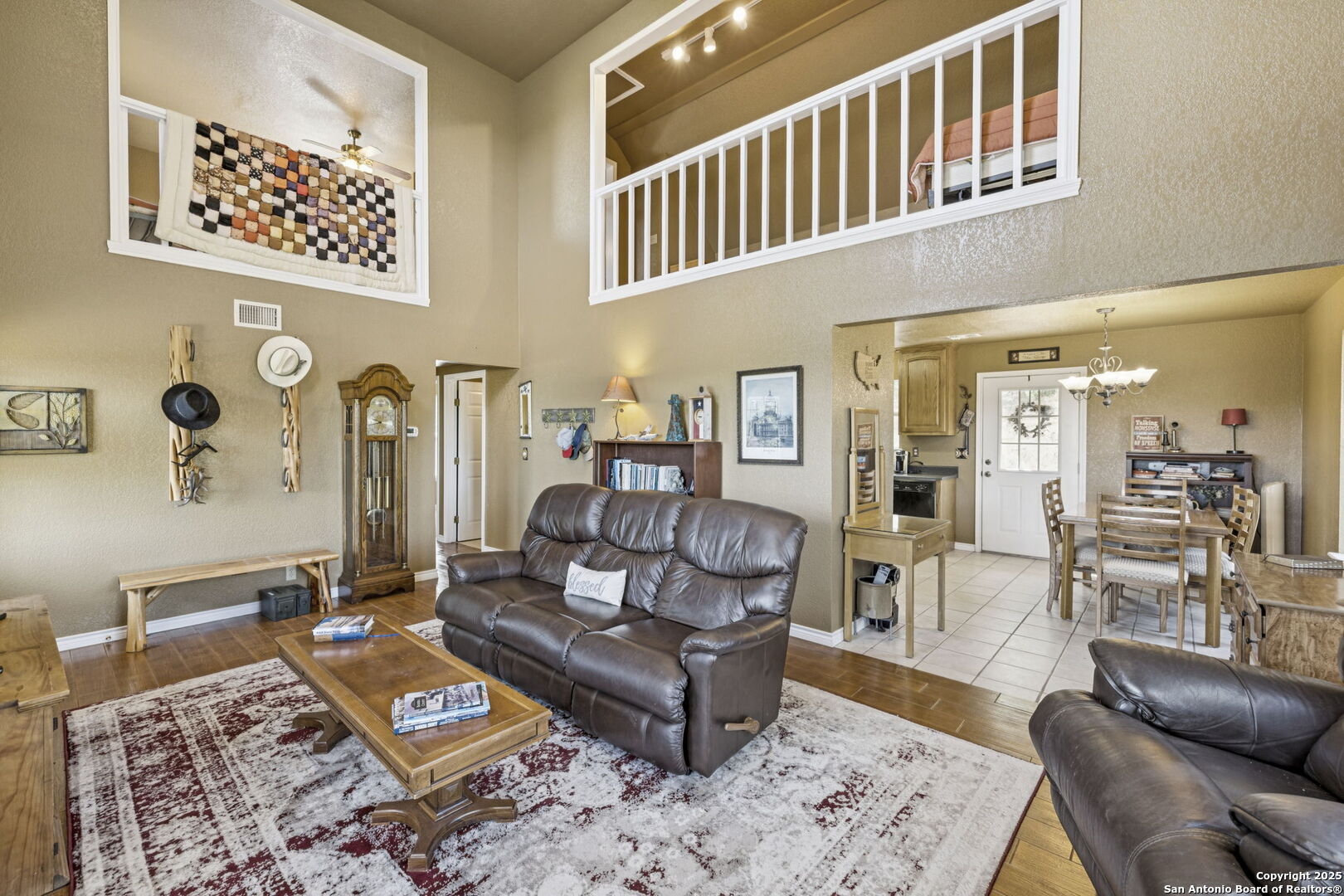 5014 Bump Gate Road Pipe Creek, TX 78063 - Photo 4 of 57