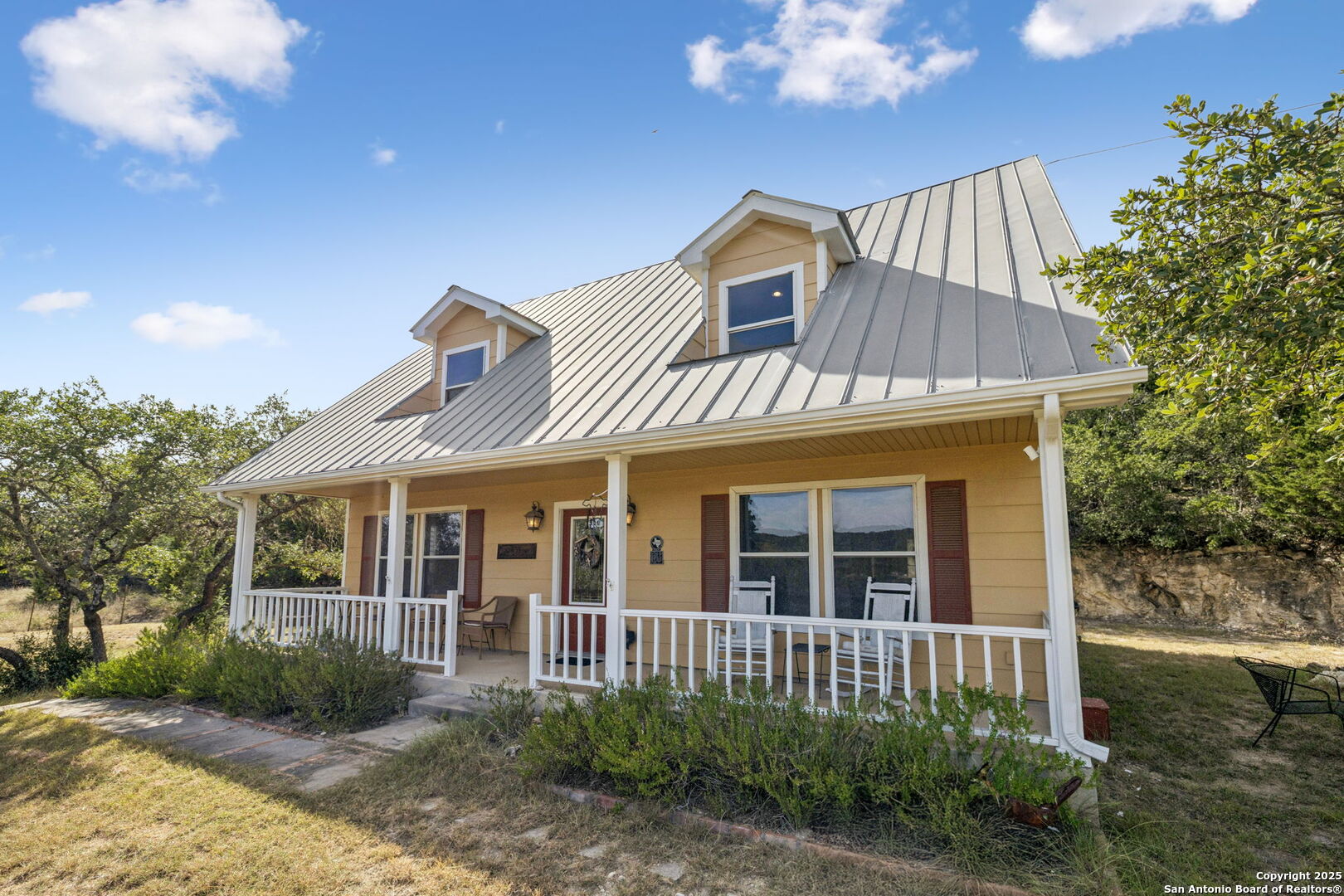 5014 Bump Gate Road Pipe Creek, TX 78063 - Photo 5 of 57