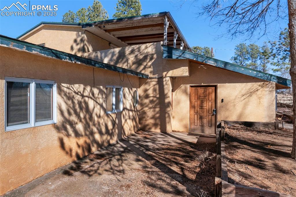 a backyard of a house