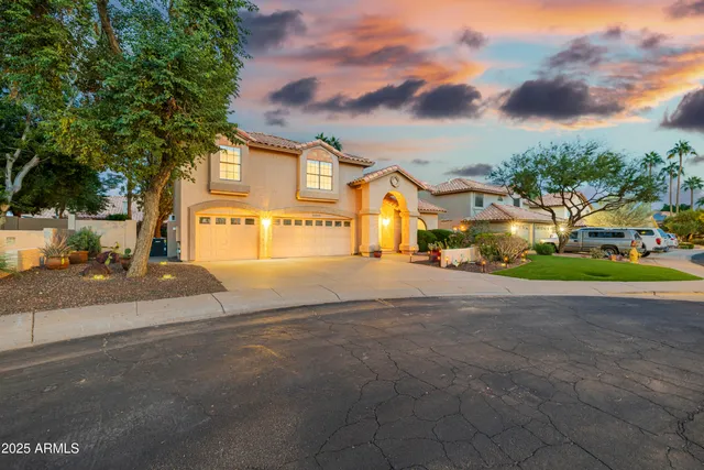 $4,800 | 16809 South 33rd Way, Phoenix, AZ 85048