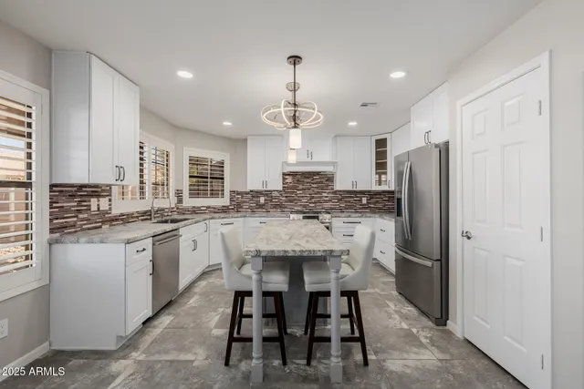 $4,800 | 16809 South 33rd Way, Phoenix, AZ 85048